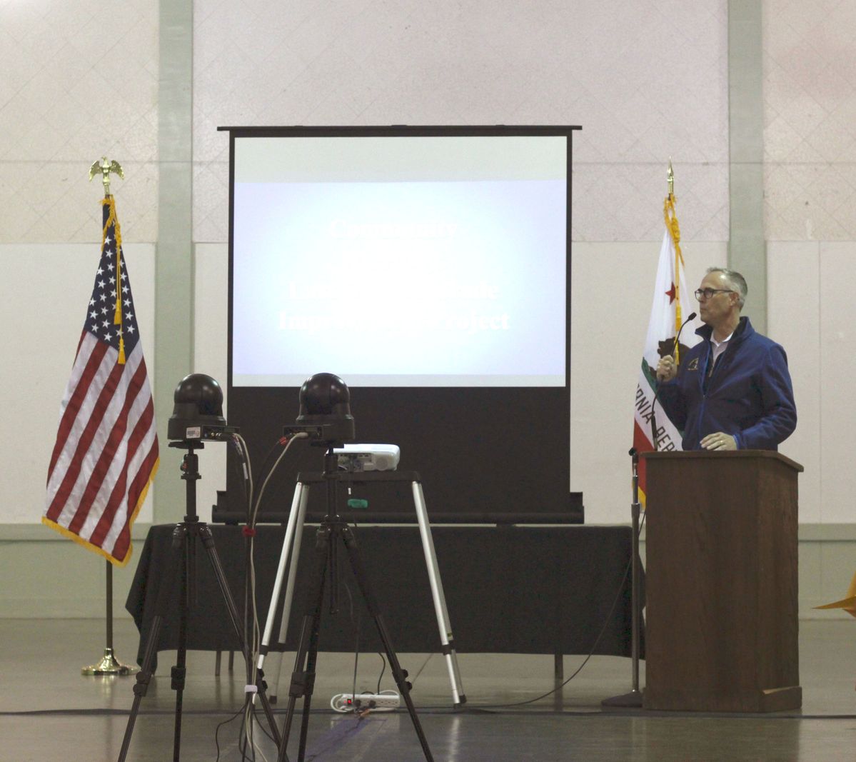 Huffman, experts address vaccine questions in town hall