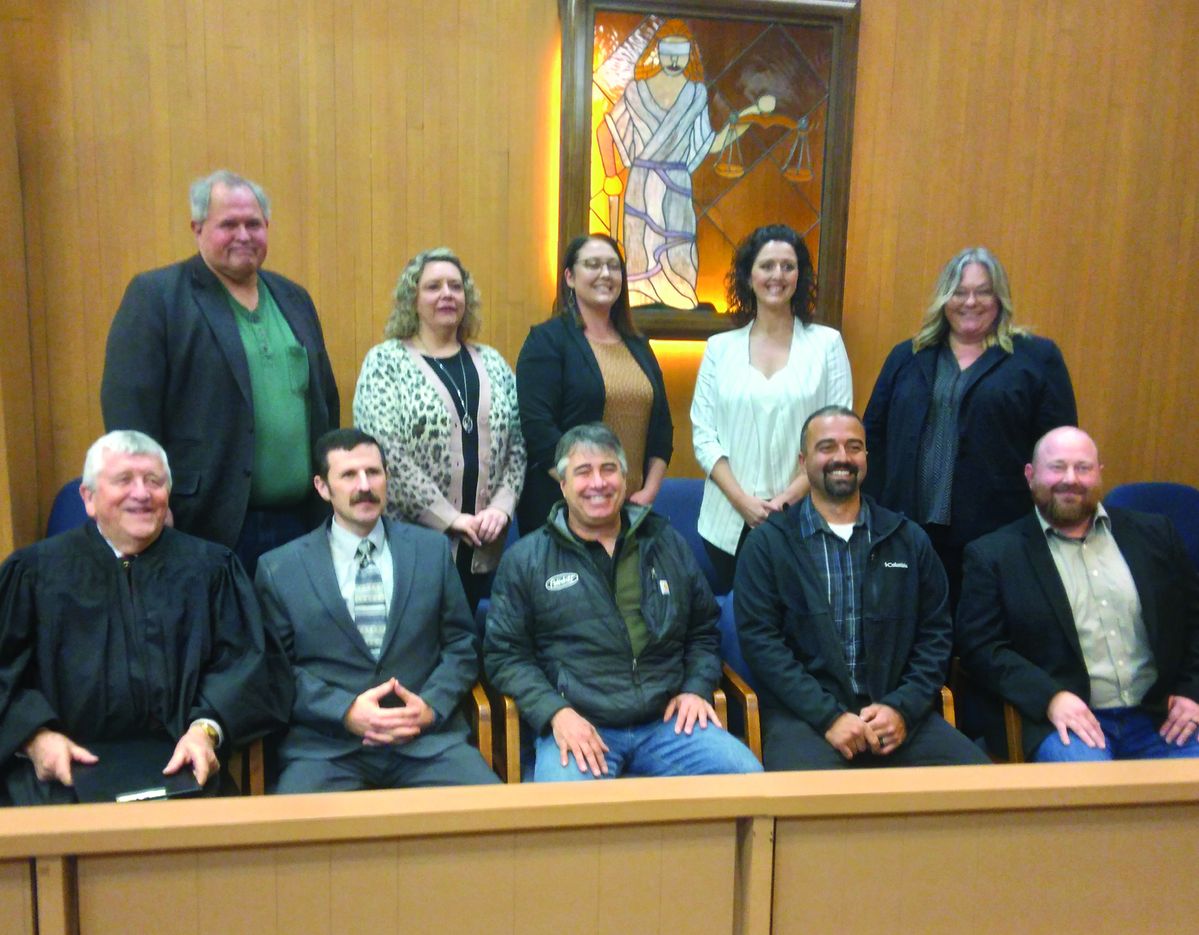 County’s elected officials take their oaths of office