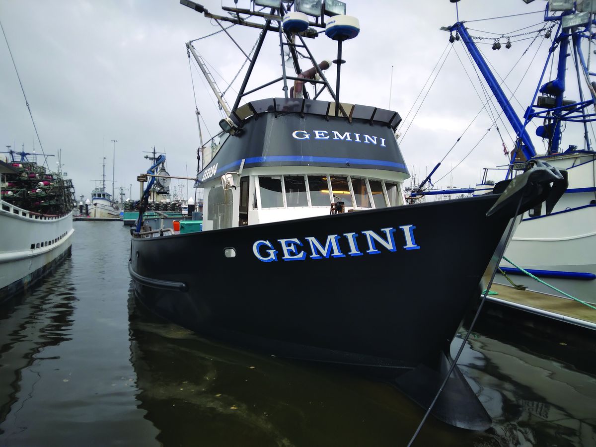 Local crabbers crabby about crab season