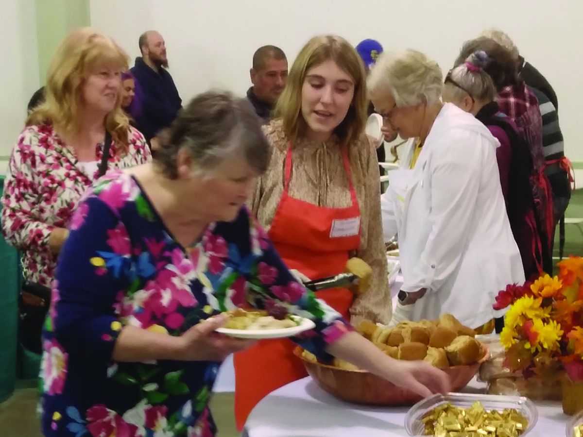 Photos: Close to 600 celebrate community Thanksgiving