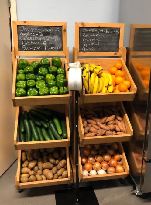 Food Pantry seeks volunteers for April