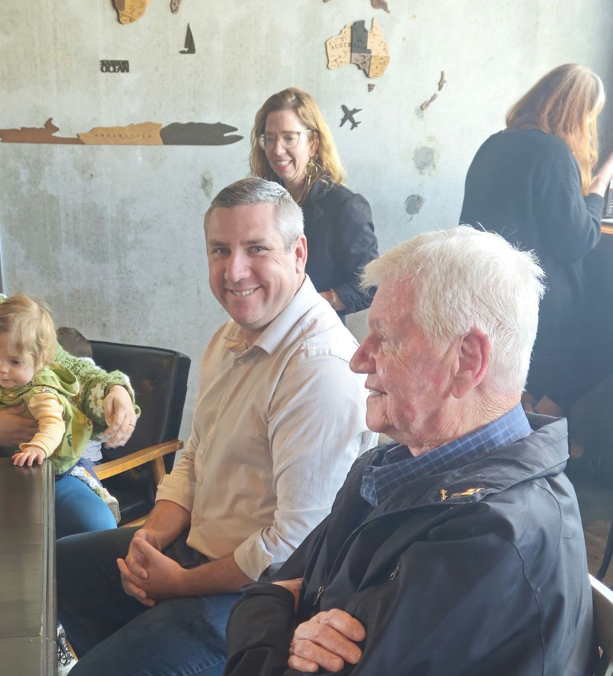 Assembly Member Meets His Supporters at Paragon Coffeehouse