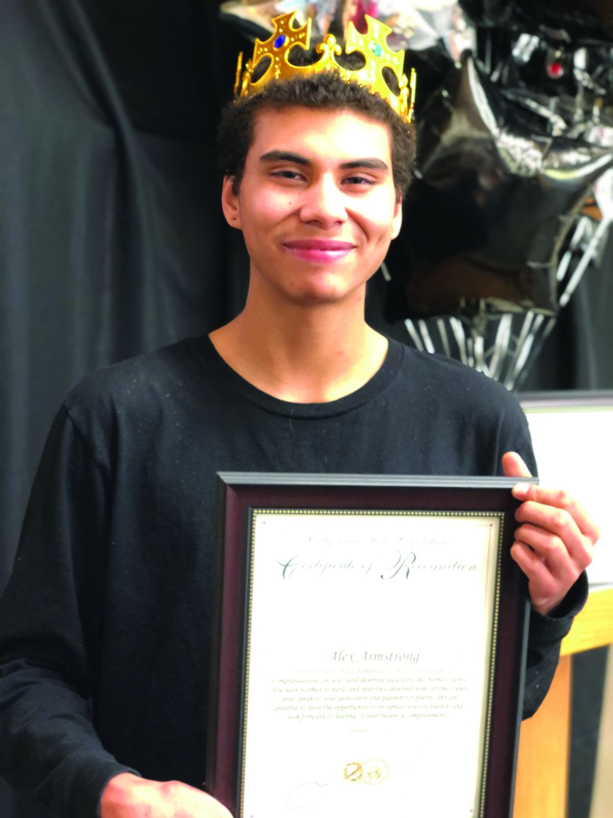Sunset senior on to state poetry competition