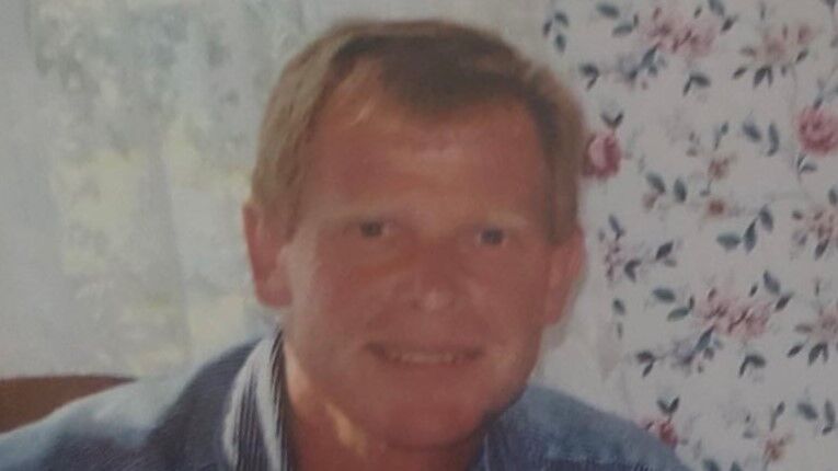 Robert (Bob) James Nuszkiewicz