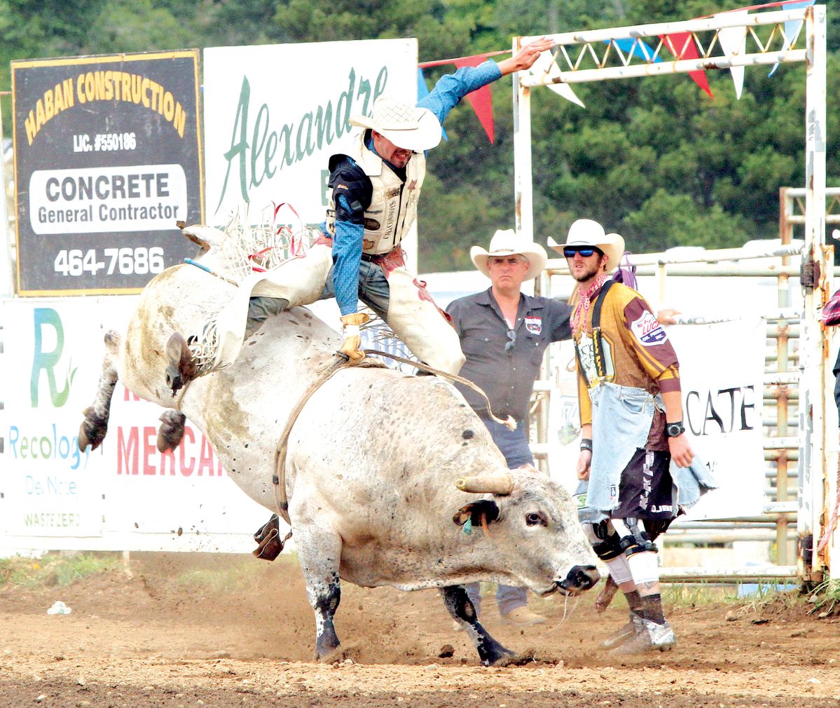 Champions make Del Norte debut