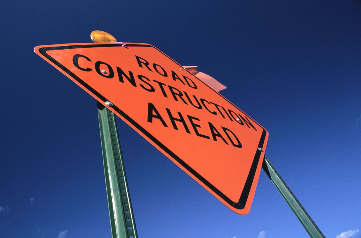 Temporary controlled traffic on Washington Blvd.