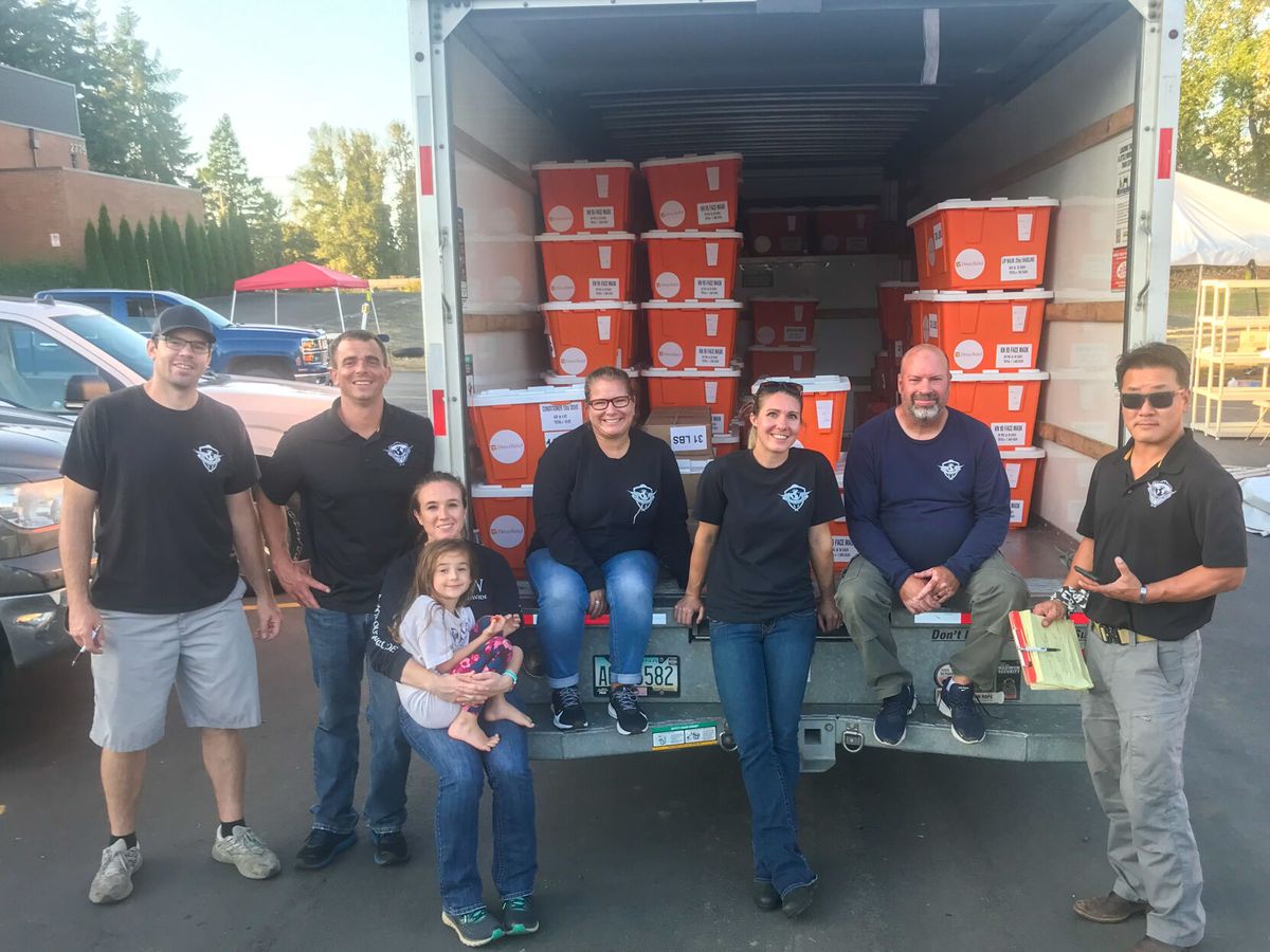 Local volunteers deliver aid to fire-ravaged Oregon