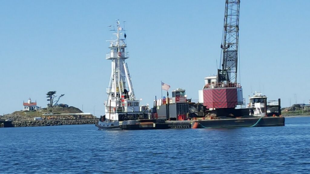 First harbor dredging since the 2011 tsunami