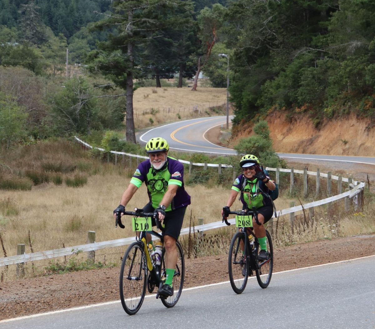 ‘Bike the Rogue’ draws from Oregon, California