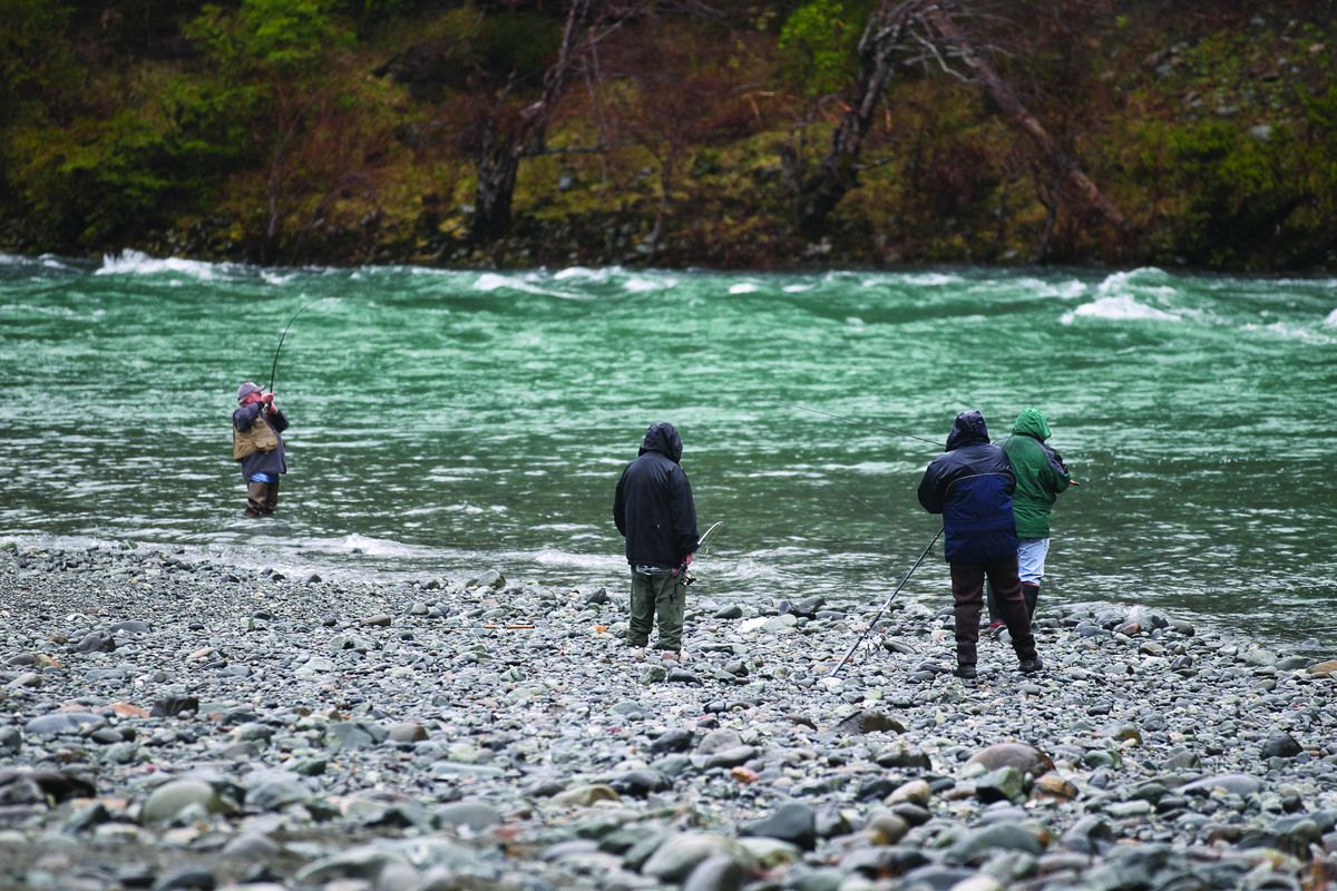 County stands against fishing closure