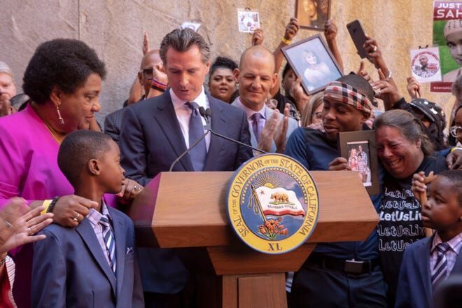 Governor Signs Use-of-Force Bill