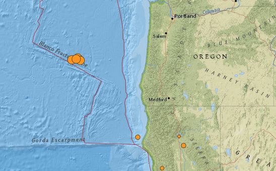 Undersea Earthquakes: Several small tremors off the Oregon Coast