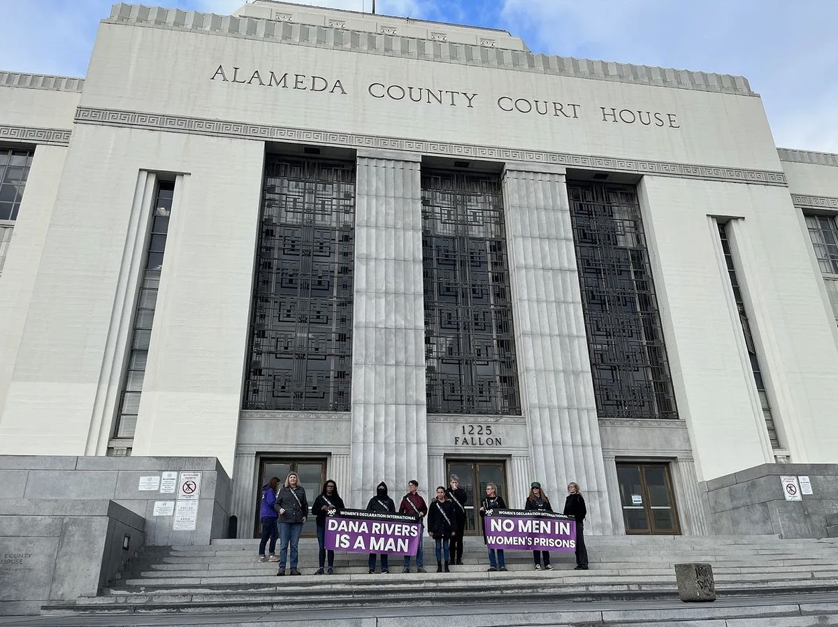 Column: This is a Record of Women’s Dissent