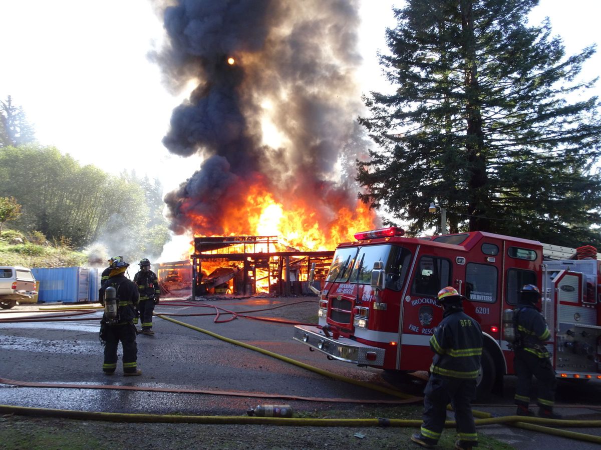 Photos / Fire destroys region plant