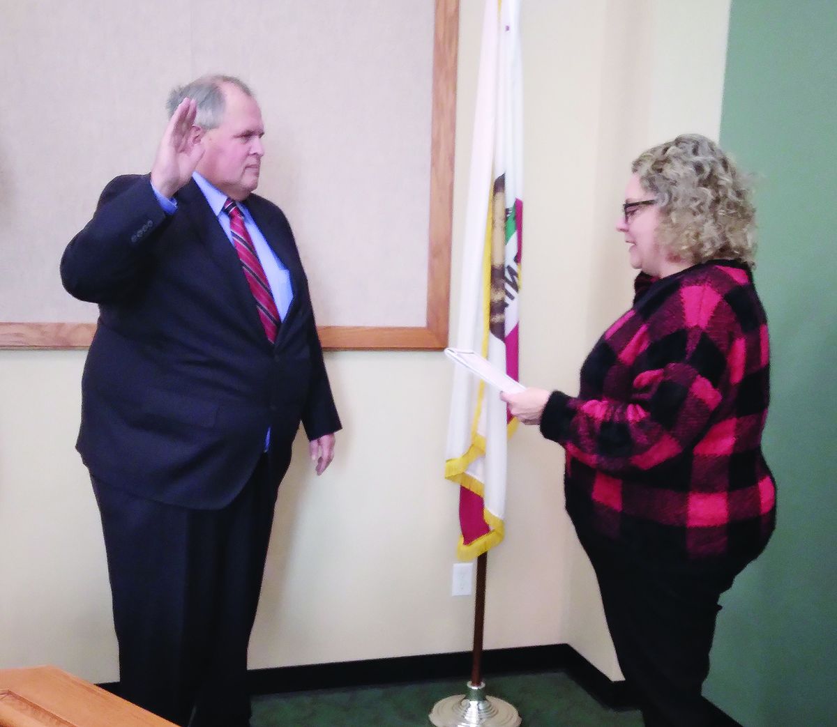 With election certified, Wilson take oath of office