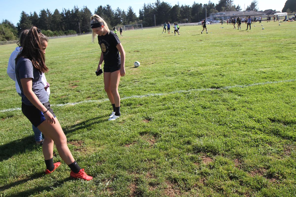 Del Norte girls soccer players say they’re Wounded Warriors