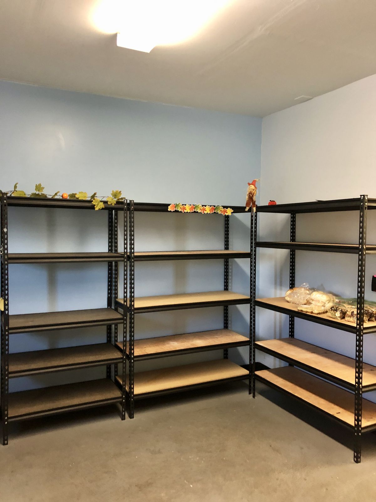 Pacific Food Pantry shelves nearly bare for the holidays