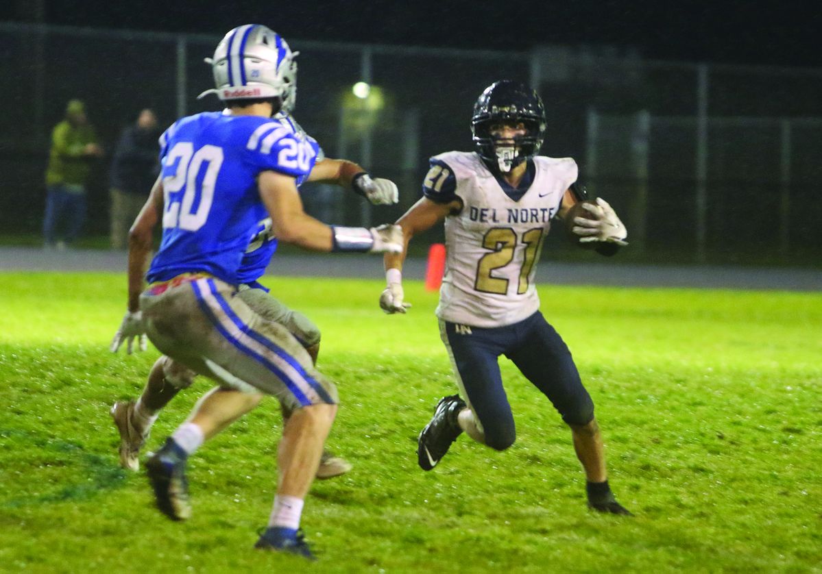 Warriors go down battling in double-OT playoff loss