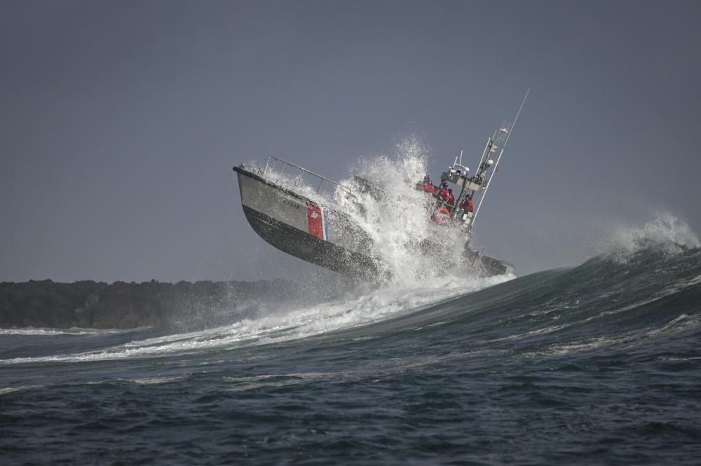 Coast Guard advises mariners of hazardous waterways along the Oregon coast