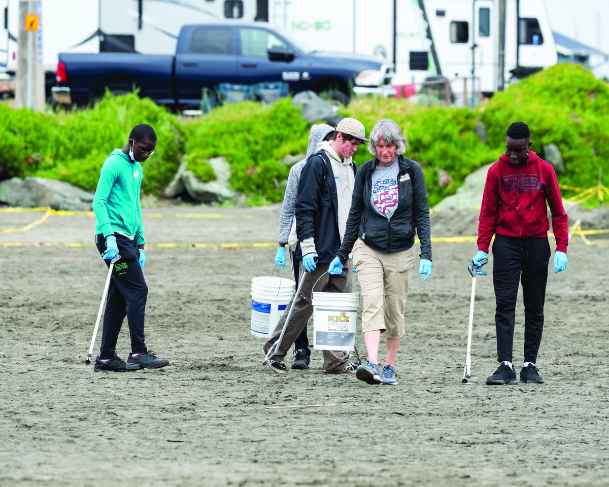 Smith River Alliance cleans up before and after July 4 holiday