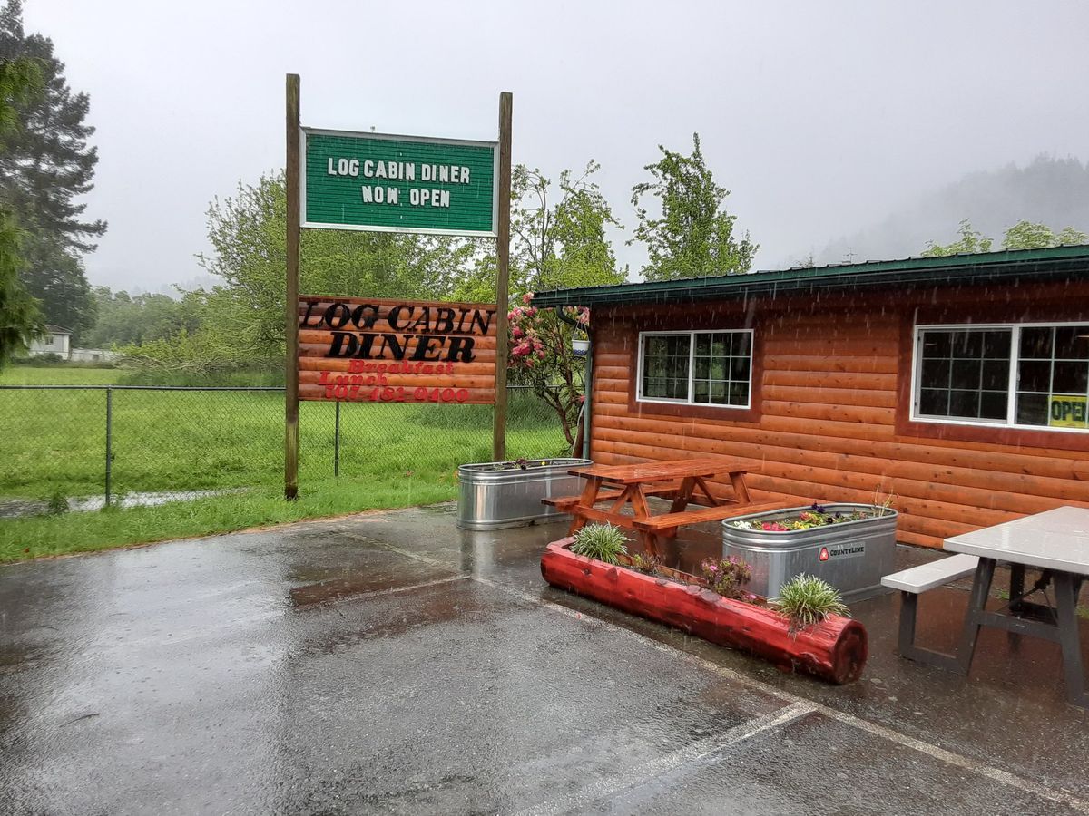 Diner reopening on reservation angers Yurok Tribe