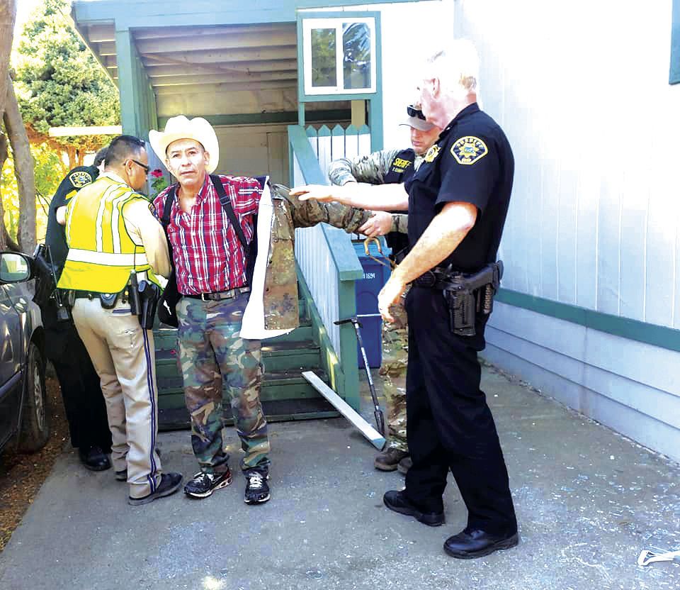 Crescent City man arrested after standoff
