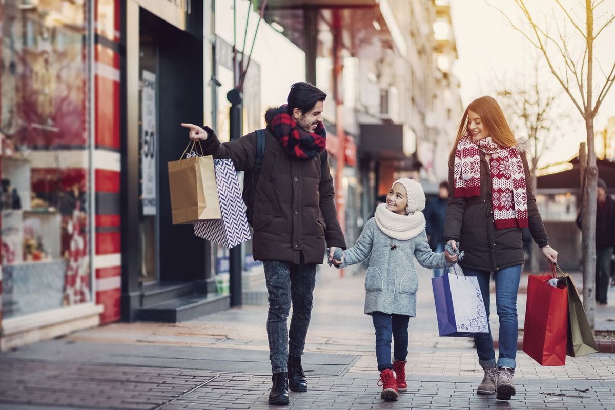 'Tis The Season: Fraudsters ready to target holiday shoppers