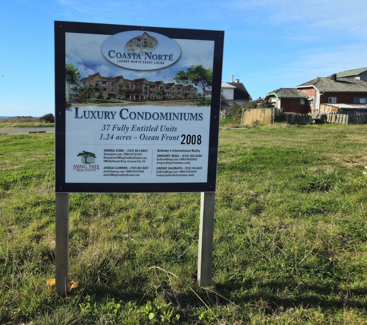 Is News Quiet on Iconic Beachfront Lot in the City?