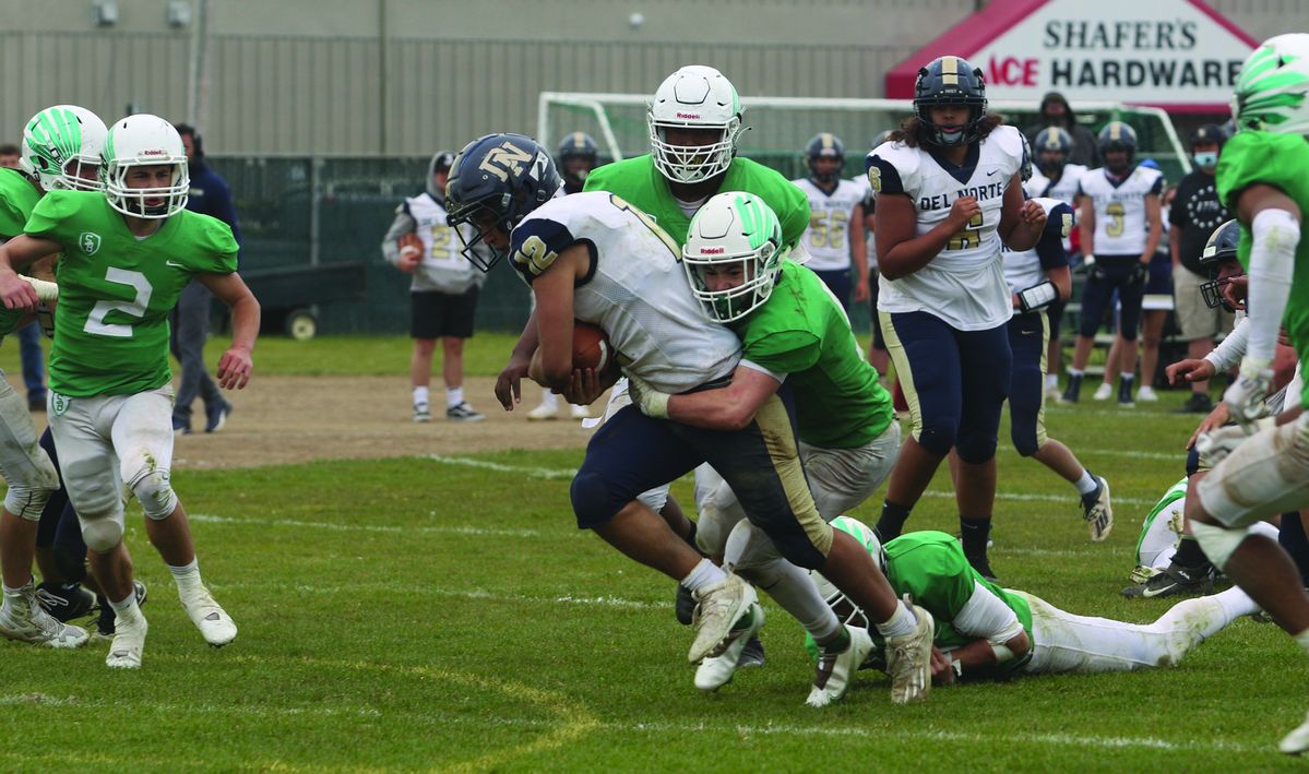 Del Norte players receive all-league recognition