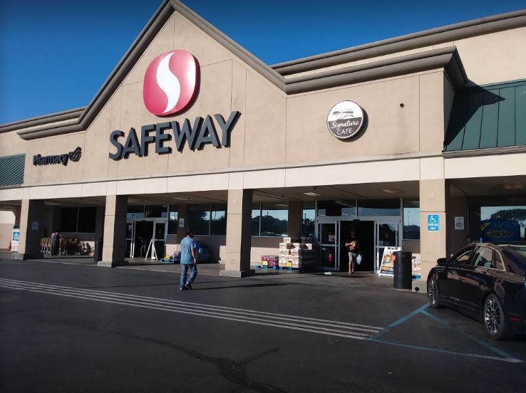 Safeway adjusts hours for seniors during COVID-19 outbreak