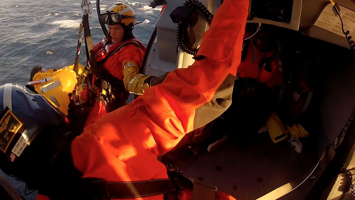 California, Oregon Coast Guard crews rescue 6 people 80 miles west of Crescent City