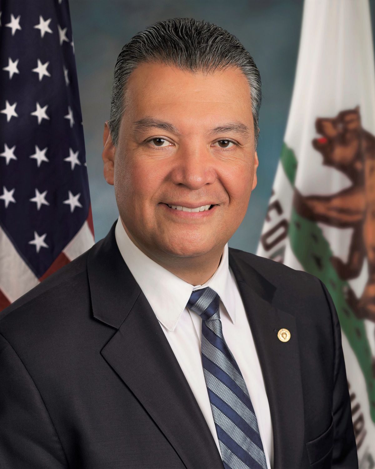 Padilla, colleagues call on Biden to continue safe relocation of Afghan refugees