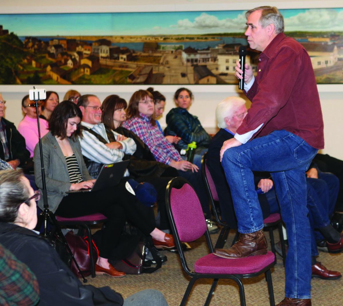 Merkley continues fight to lower drug prices