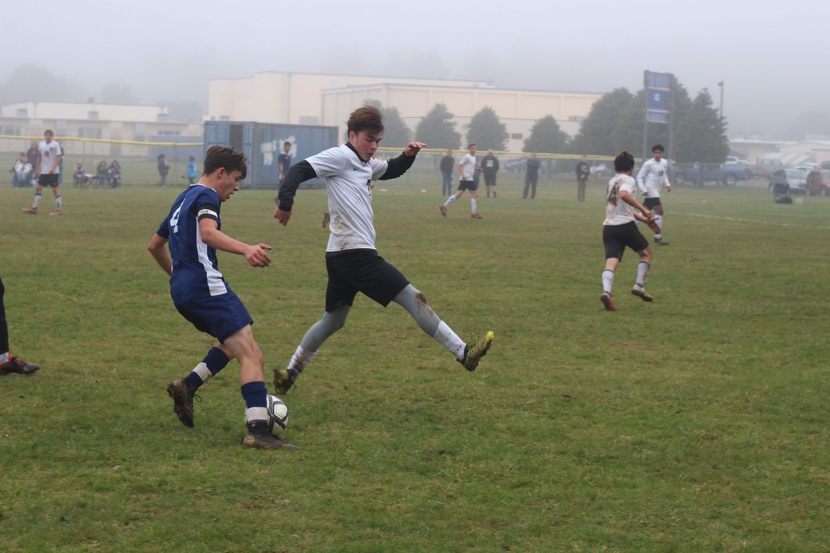 Del Norte boys soccer hosts first home playoff in 24 years, narrowly losing