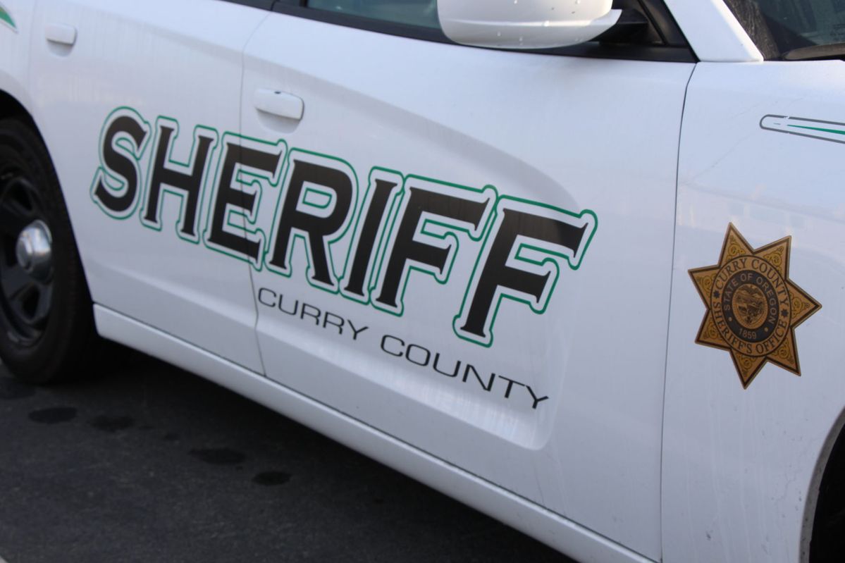 Most Viewed / Investigation: Domestic dispute sends 3 to hospital