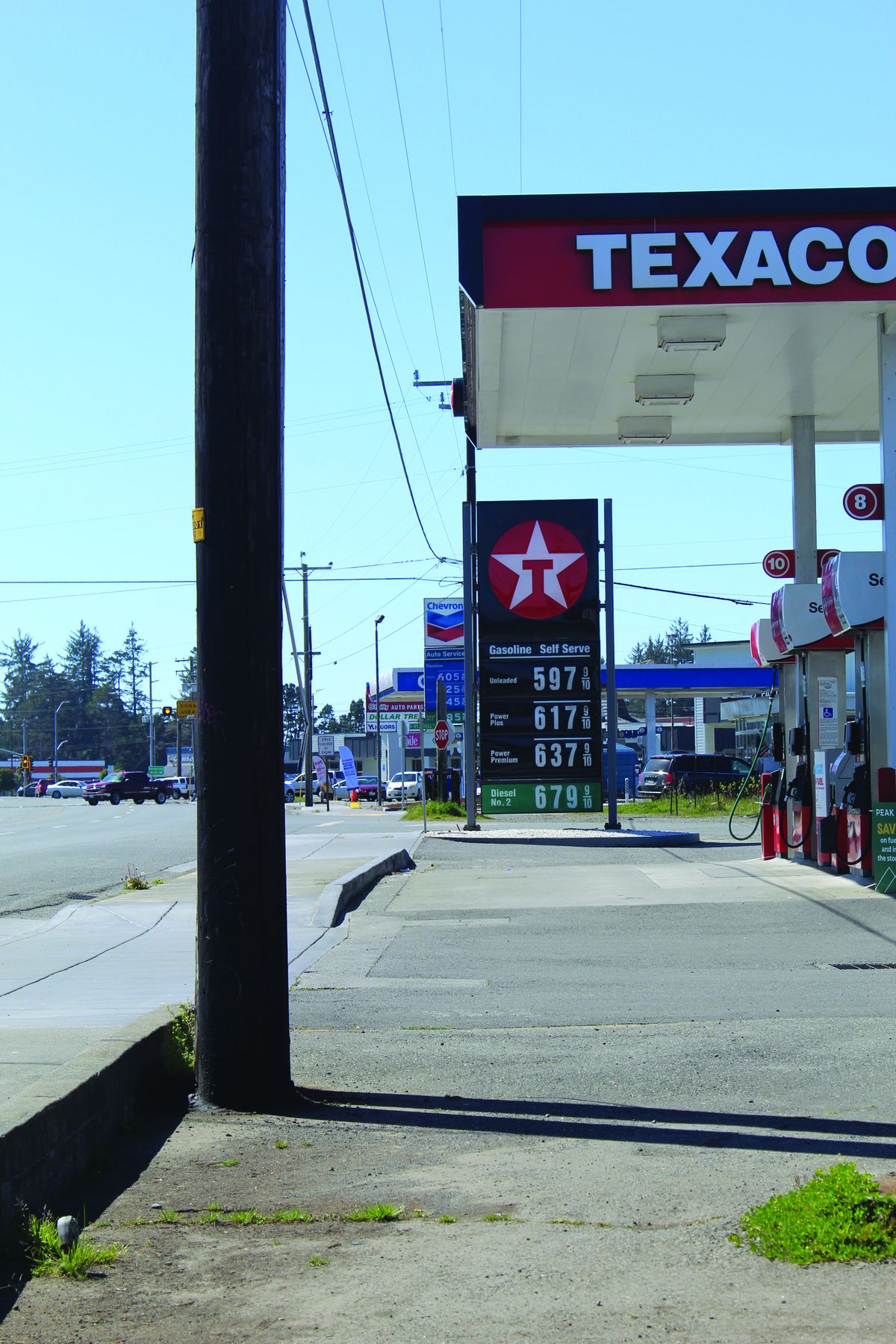 Councilman Smith fights to reduce gasoline prices