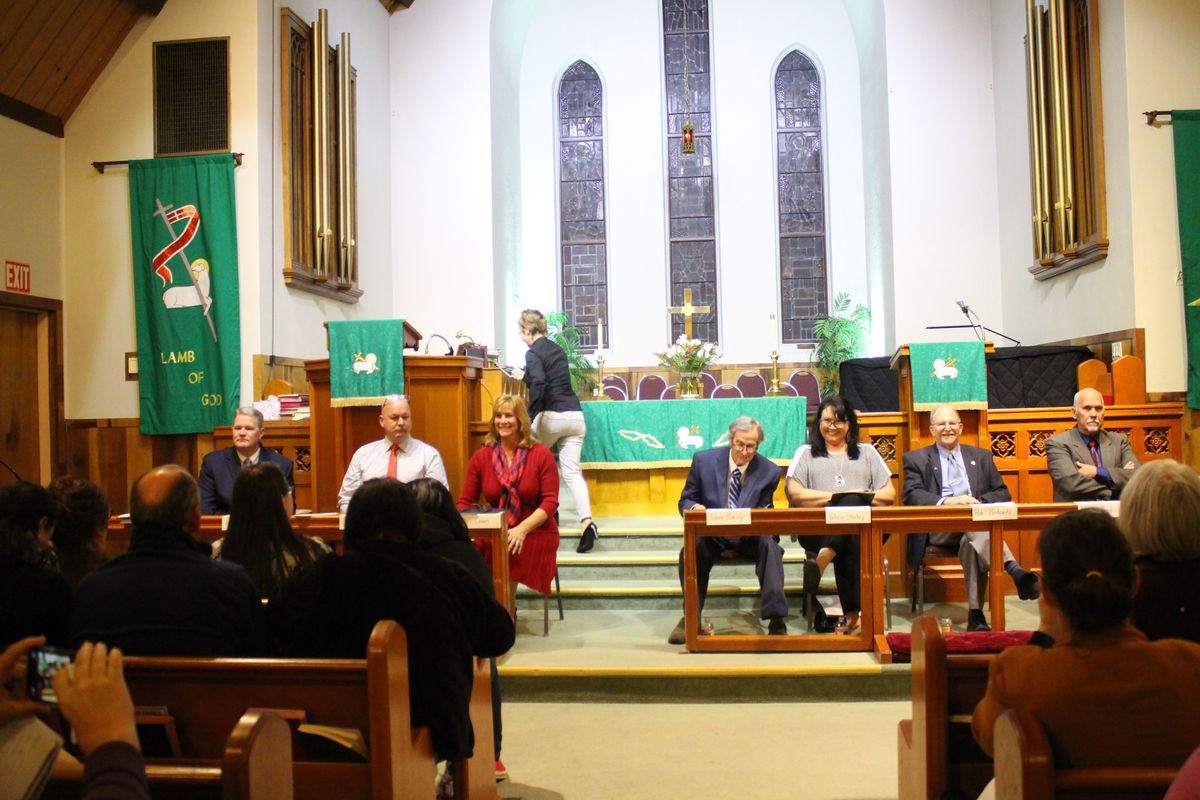 Candidates forum informs the public